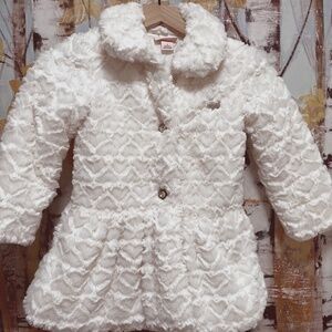 Juicy Couture Girl's Faux Fur Jacket White, Fluffy, size 5